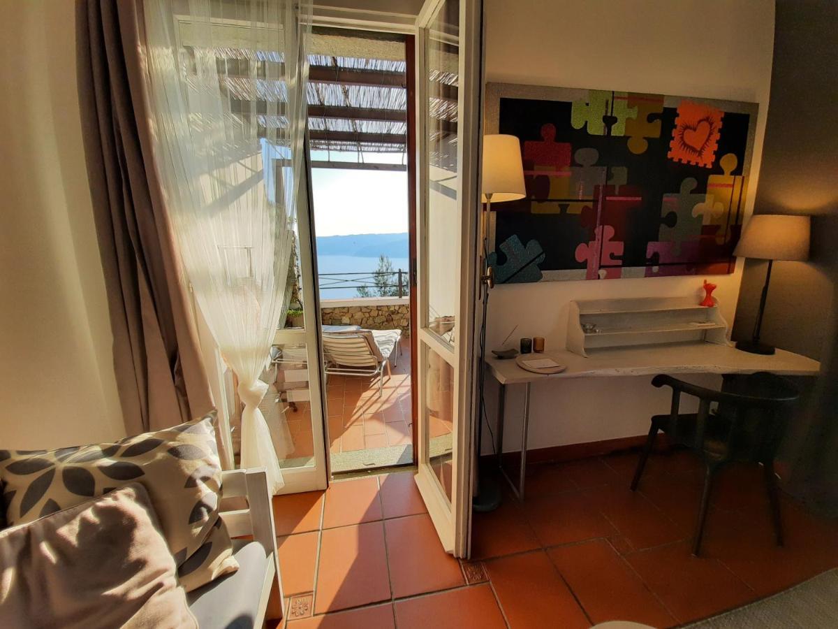 Le Terre Del Drago Apartment Bergeggi Luaran gambar